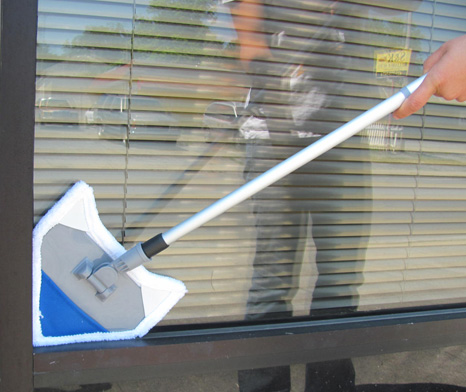 Ships Free - Telescoping Microfiber Angle Mop / Surface Cleaner With 3 Bonus Microfiber Pads