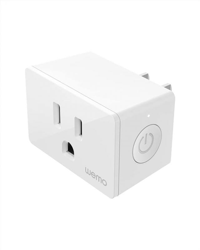 4 PACK OF Wemo Smart Plug with Thread - Control your electronic devices right from your iPhone, iPad, or Mac computer using Apple HomeKit. Bluetooth and the new Thread technology to provide wireless control of lamps, fans, and more. Set schedules and timers, create rules, and control your plug. Simply plug into outlet then plug your device into it, and control your device using Apple HomeKit- SHIPS FREE! 


