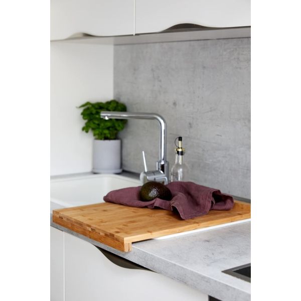 Natural Bamboo Non-Slip Cutting Edge Kitchen Board - The edge grabs ...