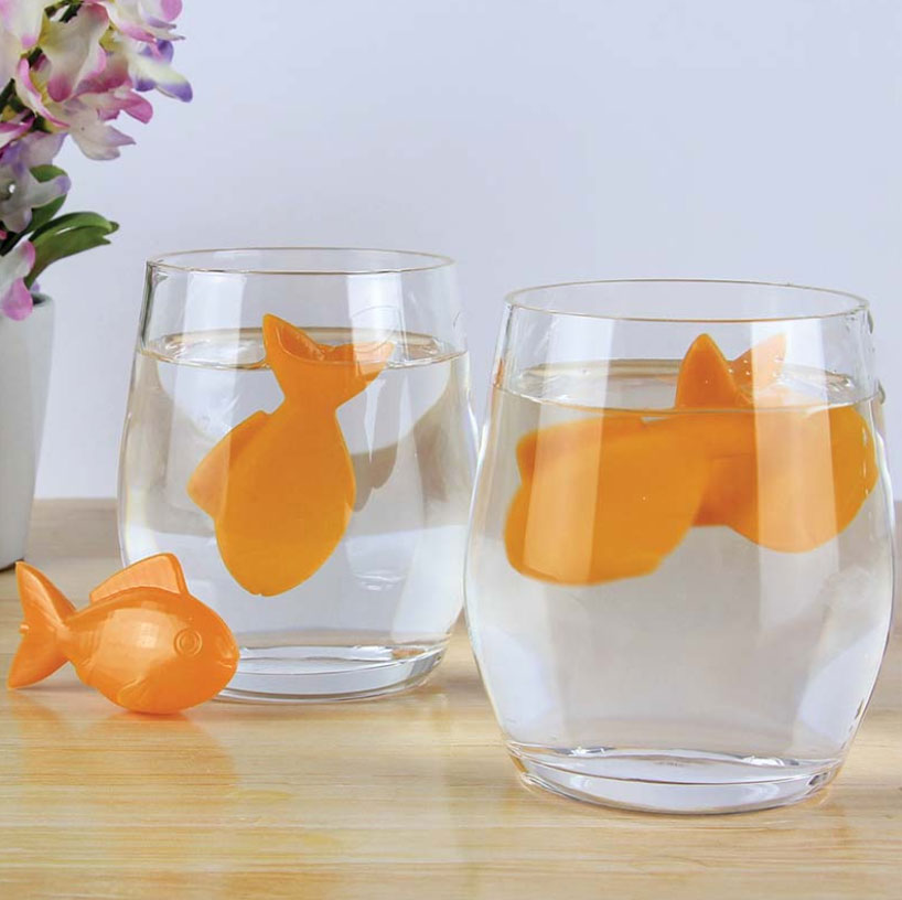 $4.99 (Reg $9) Set Of 4 Goldfish Reusable Ice Cubes- SHIPS FREE!